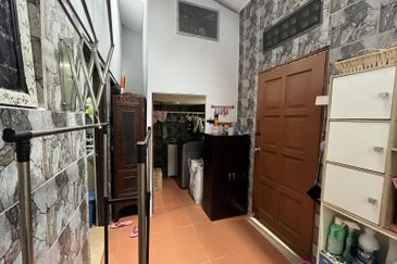 Seksyen 11, Kota Damansara