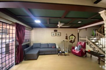 Prime Location , Double storey SS15 Subabd