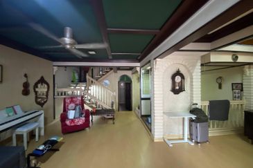 Prime Location , Double storey SS15 Subabd