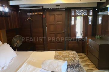 VILLA MEWAH, KUALA TERENGGANU