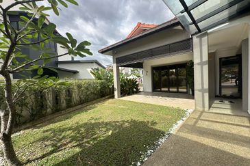 Orkestra @ Alam Impian