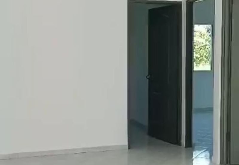 Flat For Ssle in Tawas Damai