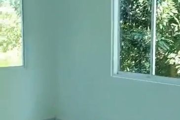 Flat For Ssle in Tawas Damai