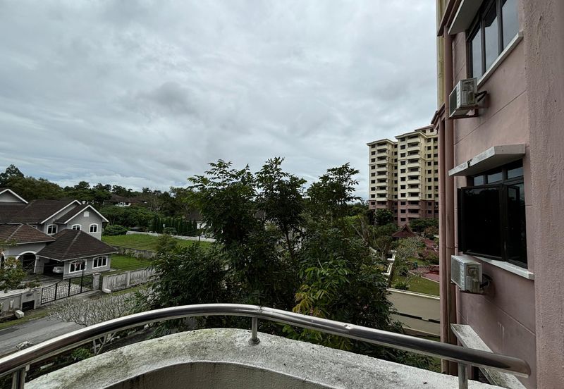 MERU VALLEY RESORT (GOLF VISTA APARTMENT