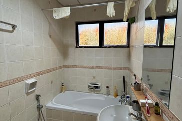 MERU VALLEY RESORT (GOLF VISTA APARTMENT