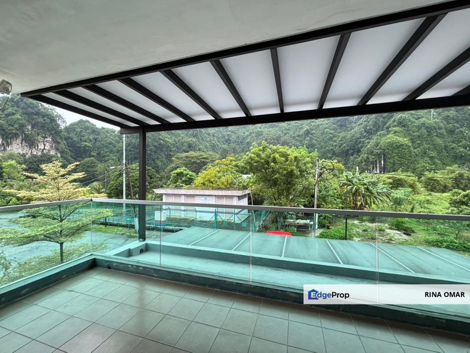 Corner Unit Kluster House in Gunung Lang For Sale, Perak, Kinta