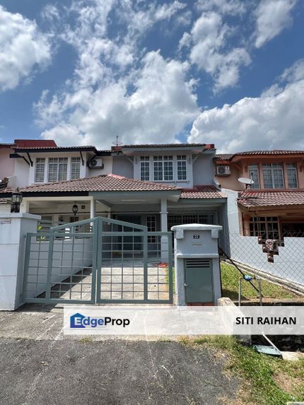 For Rent Double Storey 🏡Lestari Perdana Seri Kembangan 🏡, Selangor, Seri Kembangan