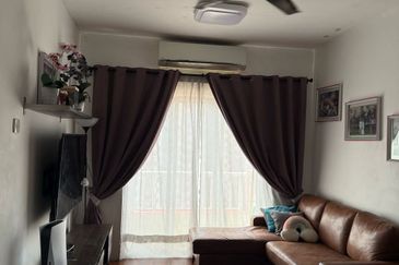 Vista Pinggiran, Taman Pinggiran Putra