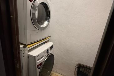 Vista Pinggiran, Taman Pinggiran Putra