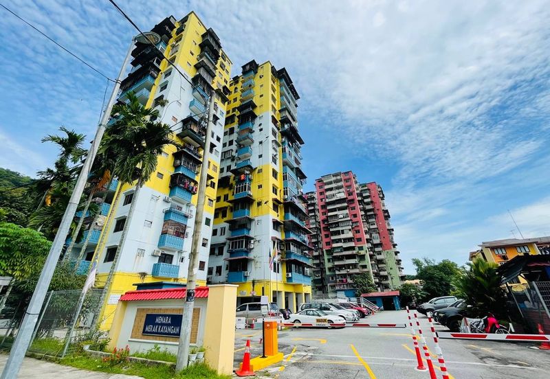 Menara Merak Kayangan