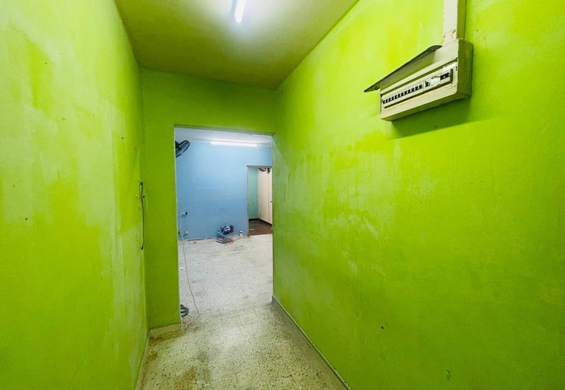 Menara Merak Kayangan