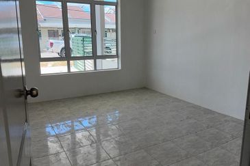 SEMI-DETACHED SINGLE STOREY HOUSE SABAK BERNAM SELANGOR ✅ NO DEPOSIT ✅BOOKING 1K  ✅ FREE LEGAL & STAMP DUTY ✅FREEHOLD ✅EXTRA LAND 