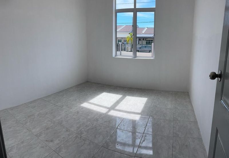 SEMI-DETACHED SINGLE STOREY HOUSE SABAK BERNAM SELANGOR ✅ NO DEPOSIT ✅BOOKING 1K  ✅ FREE LEGAL & STAMP DUTY ✅FREEHOLD ✅EXTRA LAND 