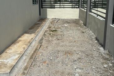 SEMI-DETACHED SINGLE STOREY HOUSE SABAK BERNAM SELANGOR ✅ NO DEPOSIT ✅BOOKING 1K  ✅ FREE LEGAL & STAMP DUTY ✅FREEHOLD ✅EXTRA LAND 