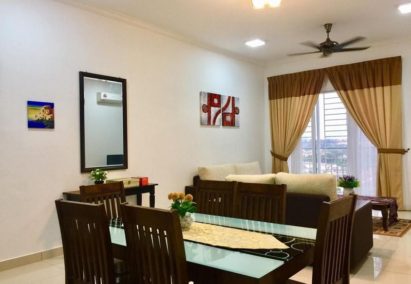 7 Tree Seven Residence