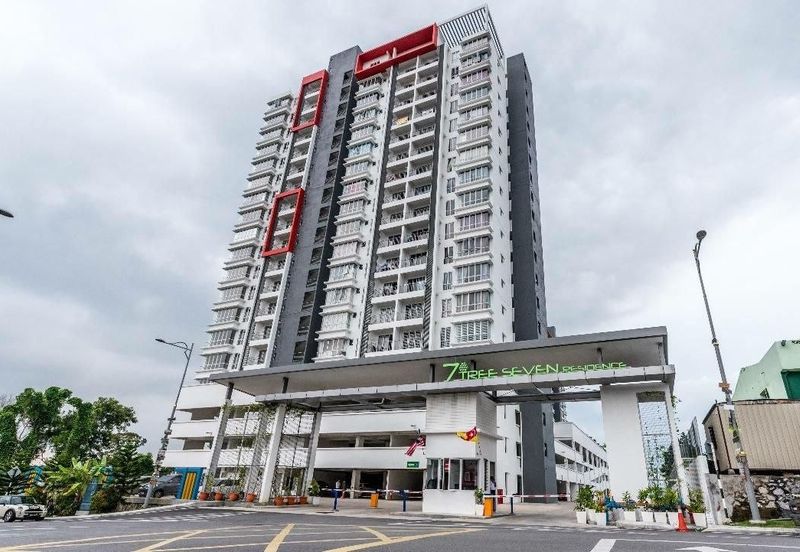 7 Tree Seven Residence