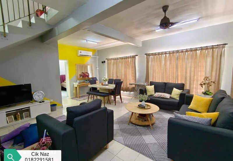 Corner Lot, 2 Storey Terrace Subang Bestari 