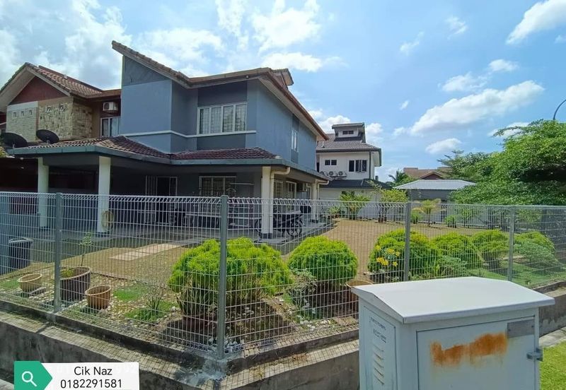 Corner Lot, 2 Storey Terrace Subang Bestari 