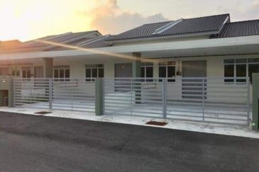 Taman Baiduri, Sabak Bernam