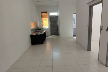 Taman Baiduri, Sabak Bernam