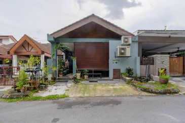 Jalan Suakasih @ Tun Hussein Onn