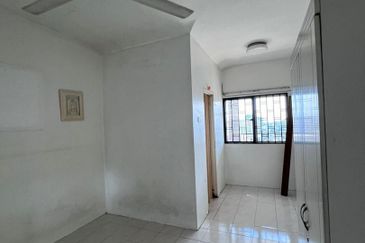 Indahria Apartment
