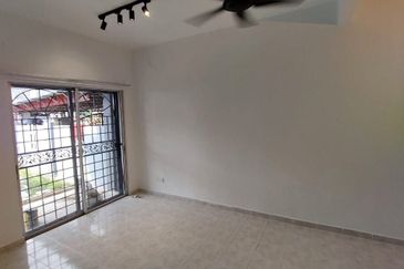 Persiaran Puncak Alam 2 