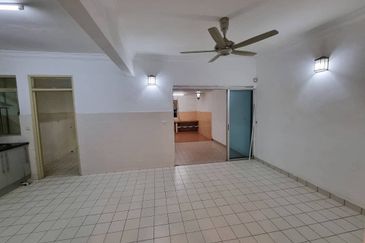 Jalan Sepah Puteri 5/12