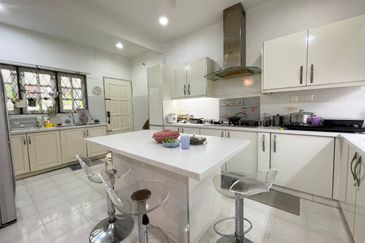 Seksyen 3, Shah Alam