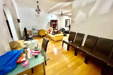 Jalan Suasana, Bandar Tun Hussein Onn