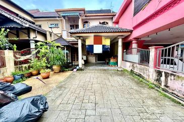 Jalan Suasana, Bandar Tun Hussein Onn