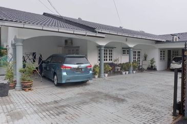 Seksyen 3, Shah Alam