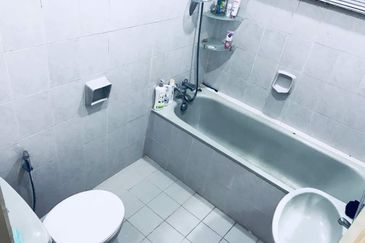 Seksyen 3, Shah Alam