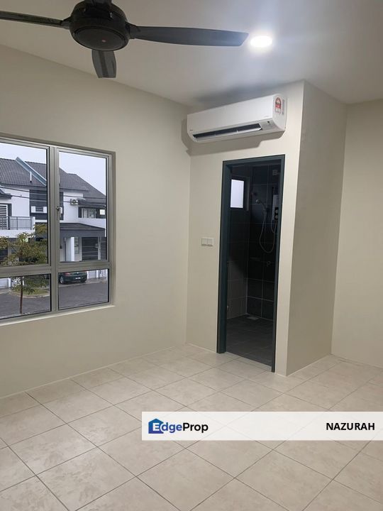 RUMAH SEWA Double Storey Kita Bayu @ Cybersouth, Dengkil Selangor ✅LOW DEPOSIT ✅ PARTIAL FURNISHED ✅4 BILIK 3 BILIK AIR ✅MOVE IN CONDTION ✅NEW HOUSE, Selangor, Dengkil