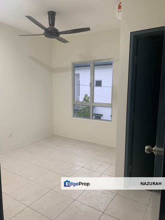 RUMAH SEWA Double Storey Kita Bayu @ Cybersouth, Dengkil Selangor ✅LOW DEPOSIT ✅ PARTIAL FURNISHED ✅4 BILIK 3 BILIK AIR ✅MOVE IN CONDTION ✅NEW HOUSE, Selangor, Dengkil