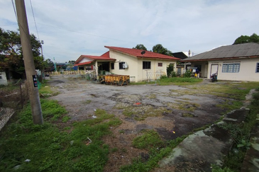 Kampung Sungai Sekamat