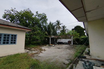 Kampung Sungai Sekamat