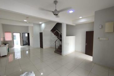 Dua Ruby Garden Residence