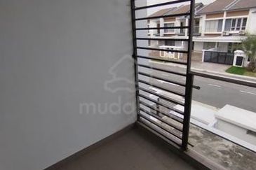 Dua Ruby Garden Residence