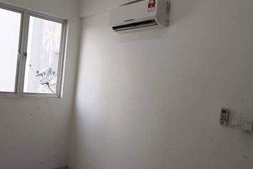 The Residence 1 @ Tiara South