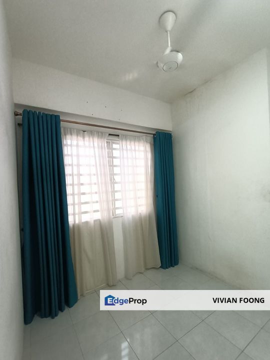 D'aman meru gated and guarded for rent basic condition, Perak, Ipoh