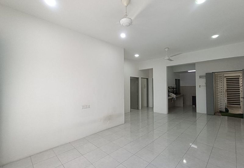 D'Aman Residences, Meru