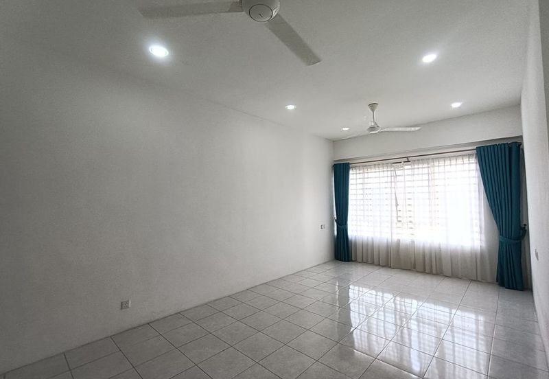 D'Aman Residences, Meru