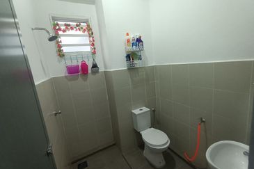 D'Aman Residences, Meru