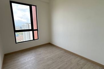 Piccadilly Service Residence @ Greentown