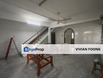 Menglembu terrace house basic condition for rent, Perak, Kinta