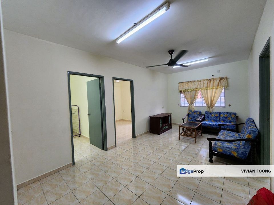 Tambun permai lake view apartment for rent partially furnished gated and guarded, Perak, Ipoh