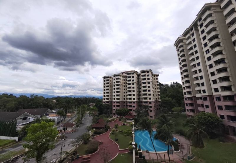 MERU VALLEY RESORT (GOLF VISTA APARTMENT