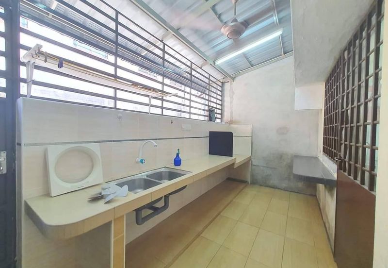 TAMAN BANDAR BARU LAHAT