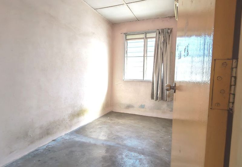 TAMAN BANDAR BARU MENGLEMBU